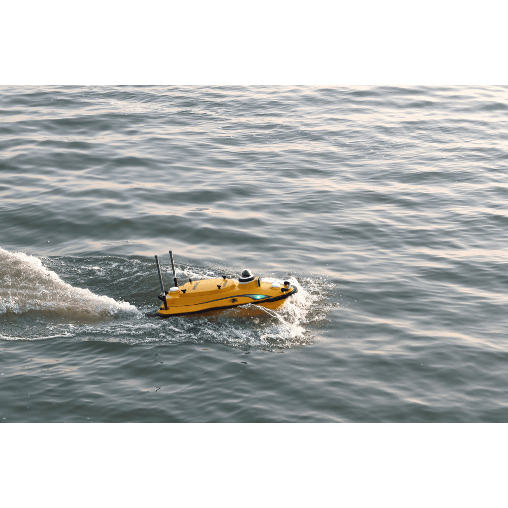 Беспилотный водный аппарат Apache 3 Pro